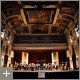 Das Haydnorchester auf der Bühne des Haydnsaales, Schloss Esterházy ⟨Hochformat⟩